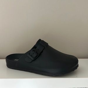 Black Rubber Clogs